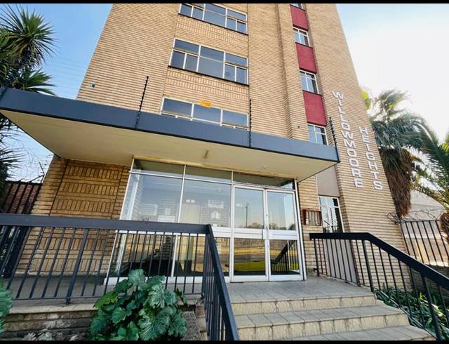 2 BEDROOM APARTMENT FOR SALE IN BENONI CENTRAL